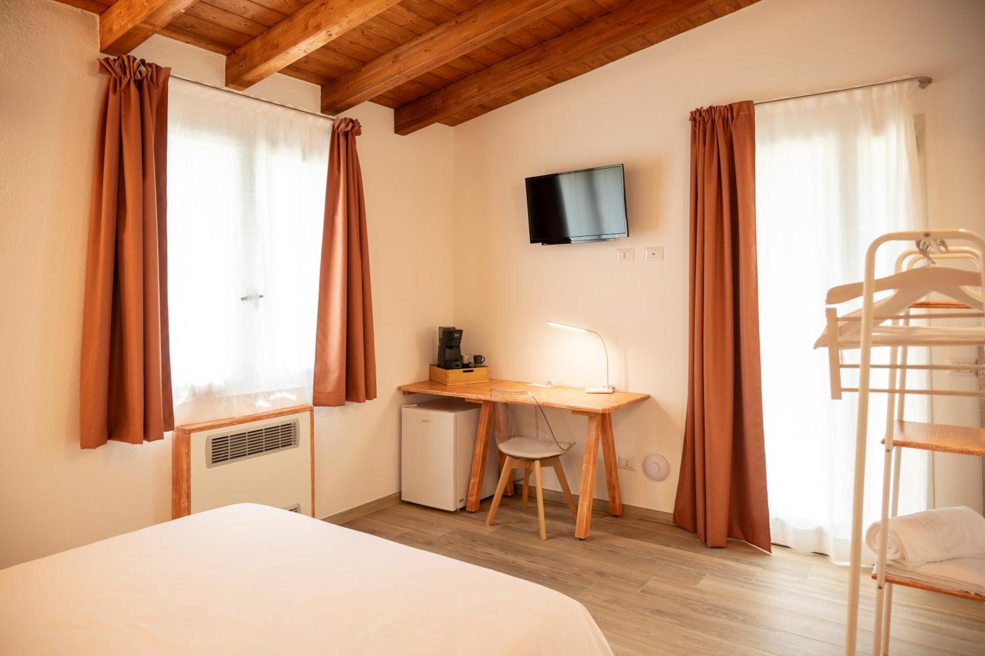 Casa Di Minnanni B&B Санта-Тереза-Галлура Экстерьер фото